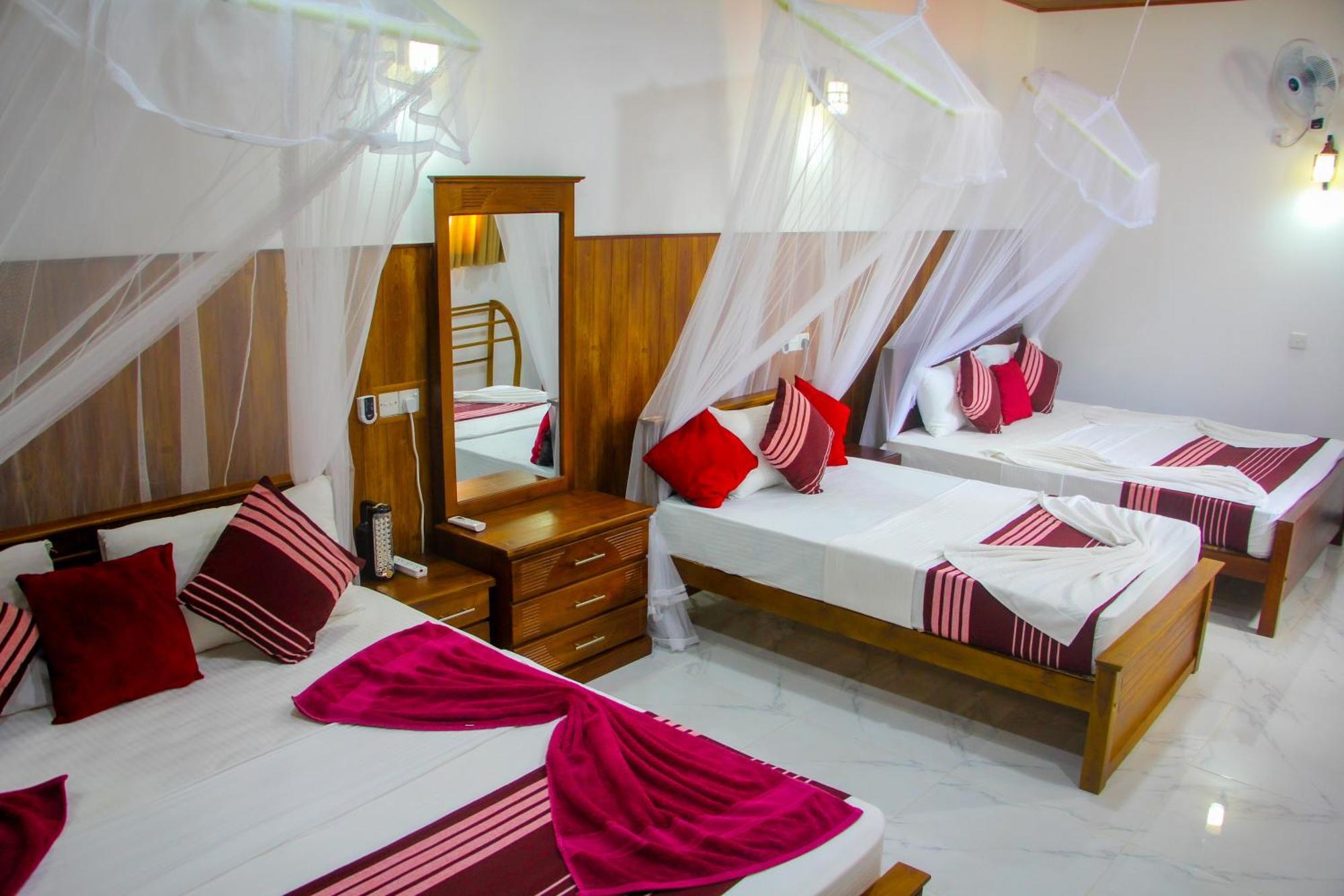 Sigiriya Peacock Homestay Esterno foto